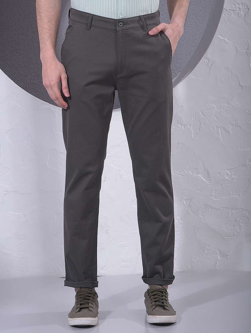 men solid mid rise chinos casual trouser