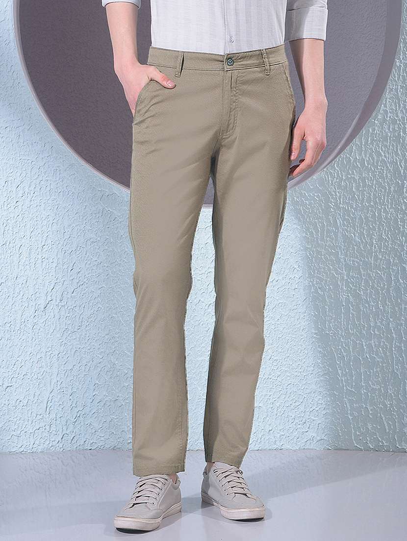 men solid mid rise chinos casual trouser