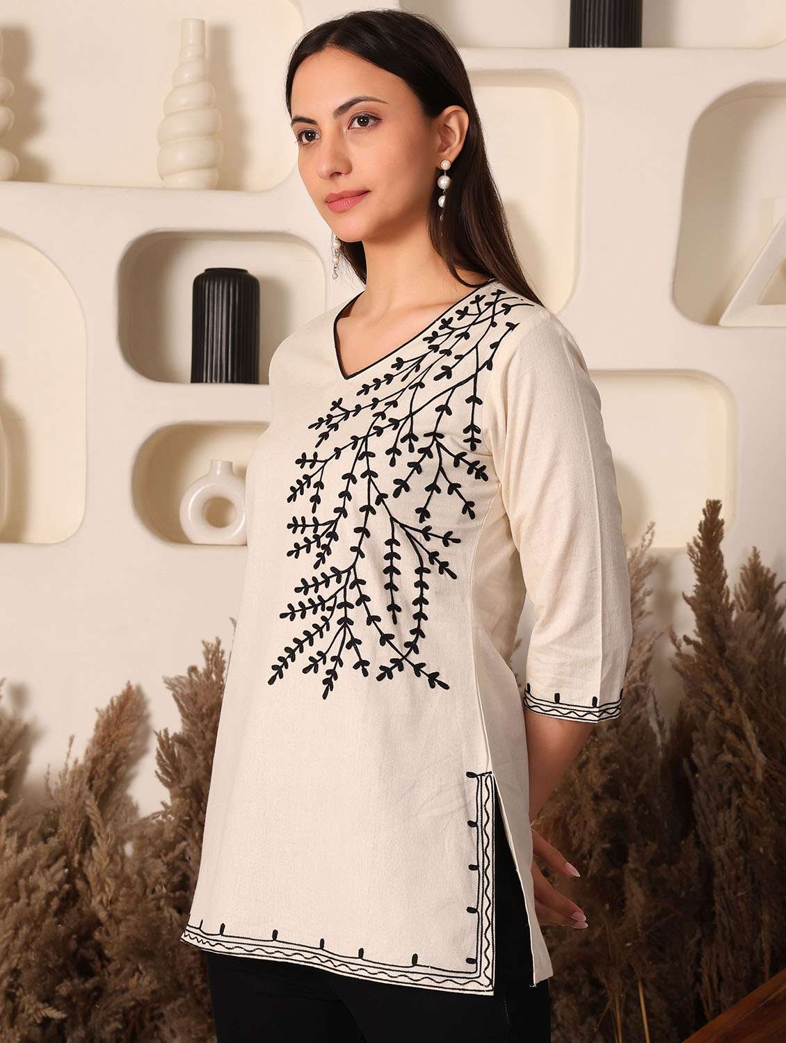 women solid with work notch neck straight kurti - 22385307 -  Standard Image - 3