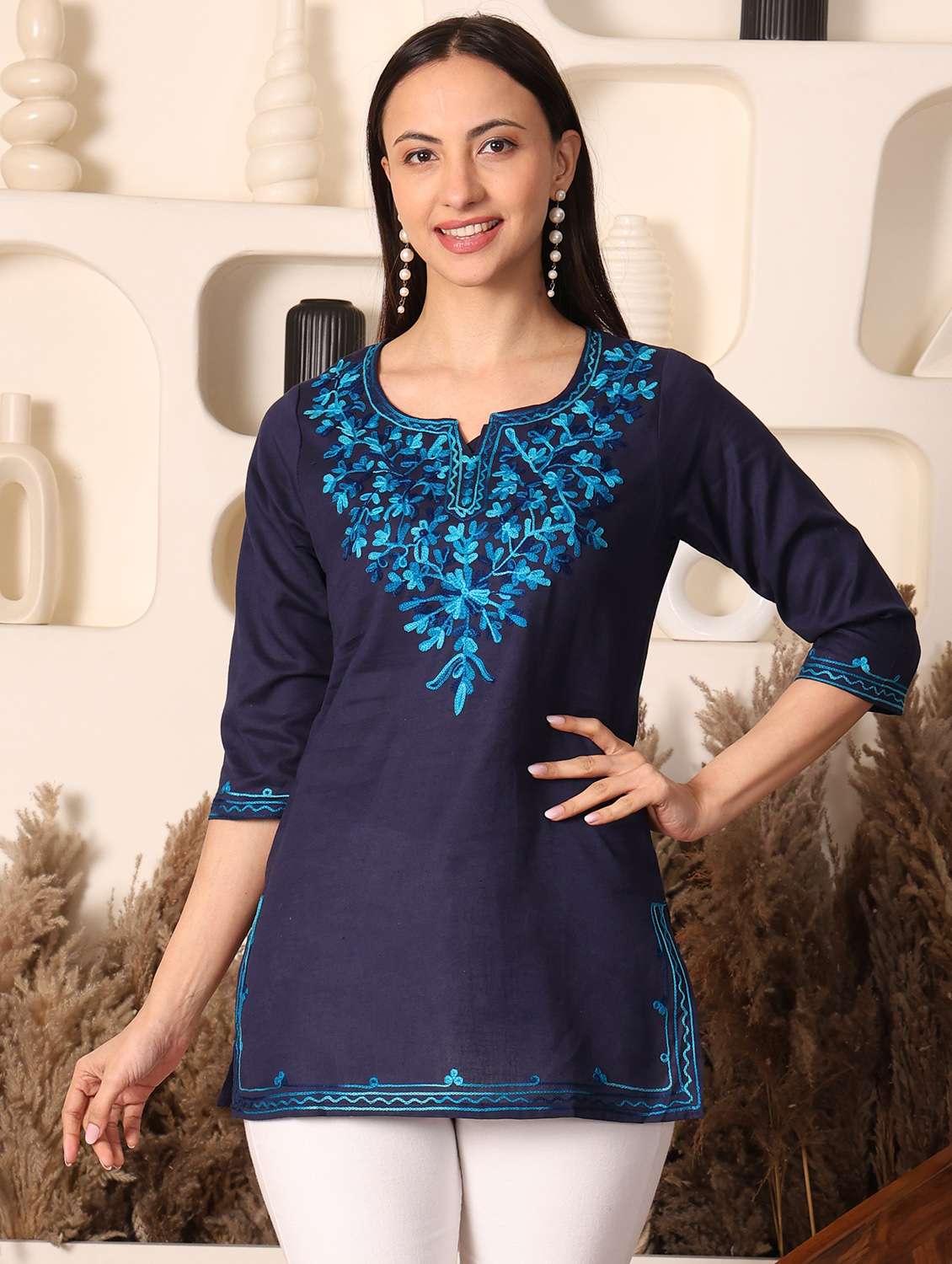 women solid with work notch neck straight kurti