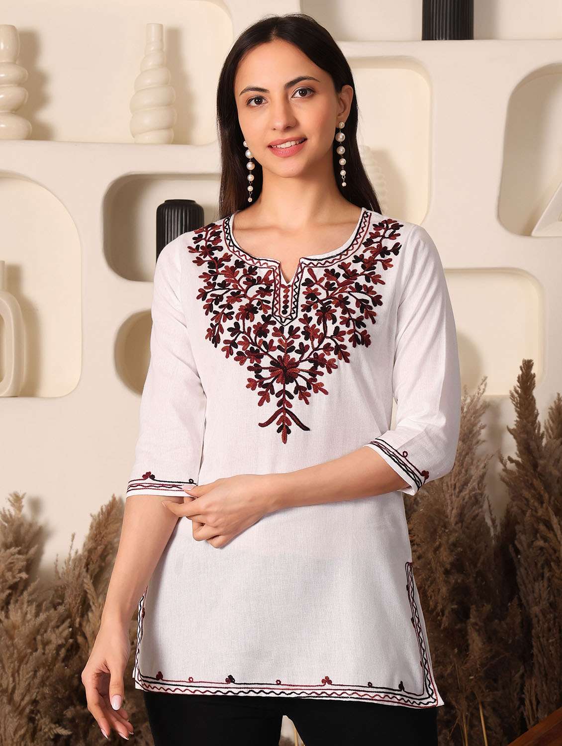 women solid with work notch neck straight kurti