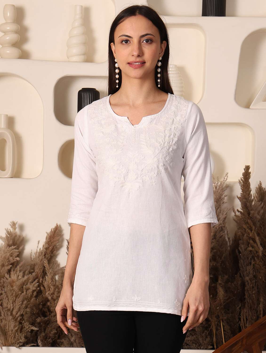 women solid with work notch neck straight kurti