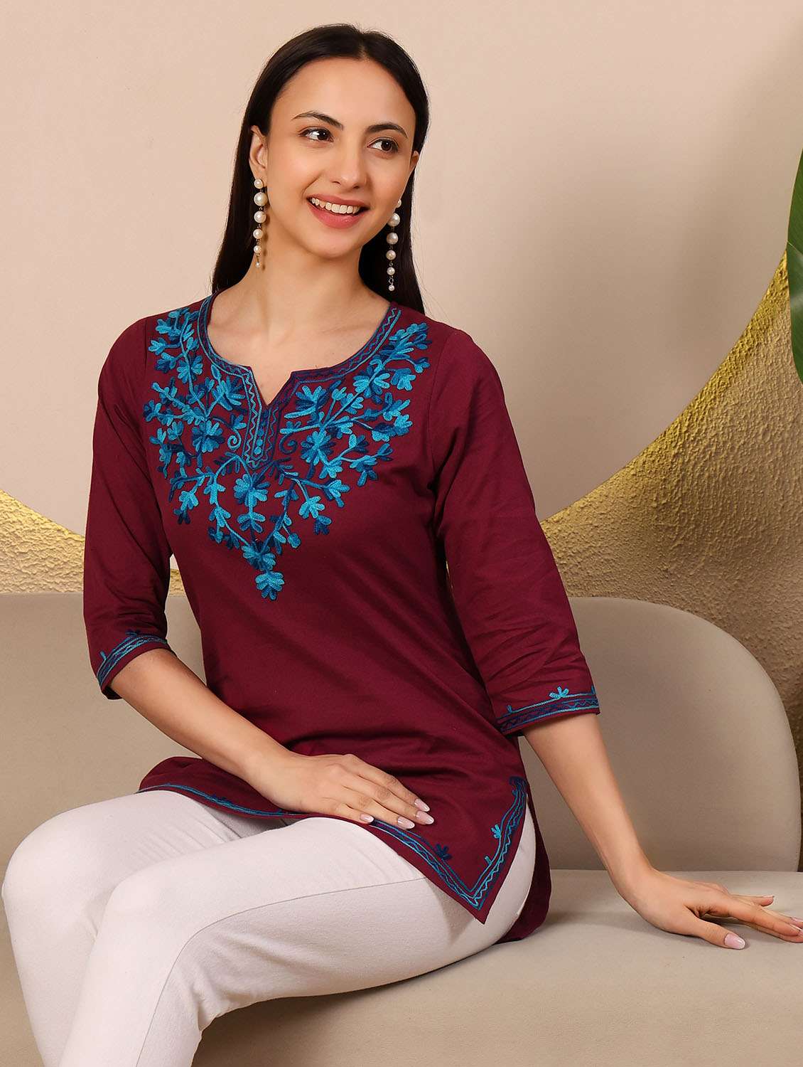 women solid with work notch neck straight kurti - 22385319 -  Standard Image - 3