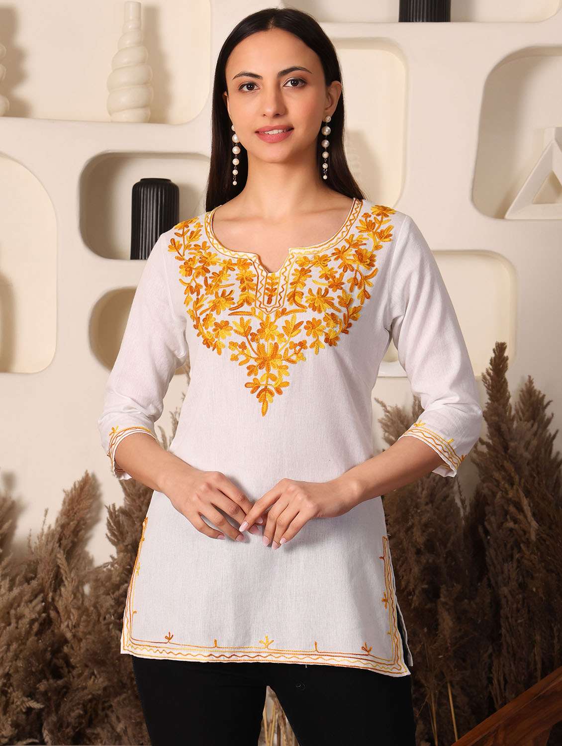 women solid with work notch neck straight kurti