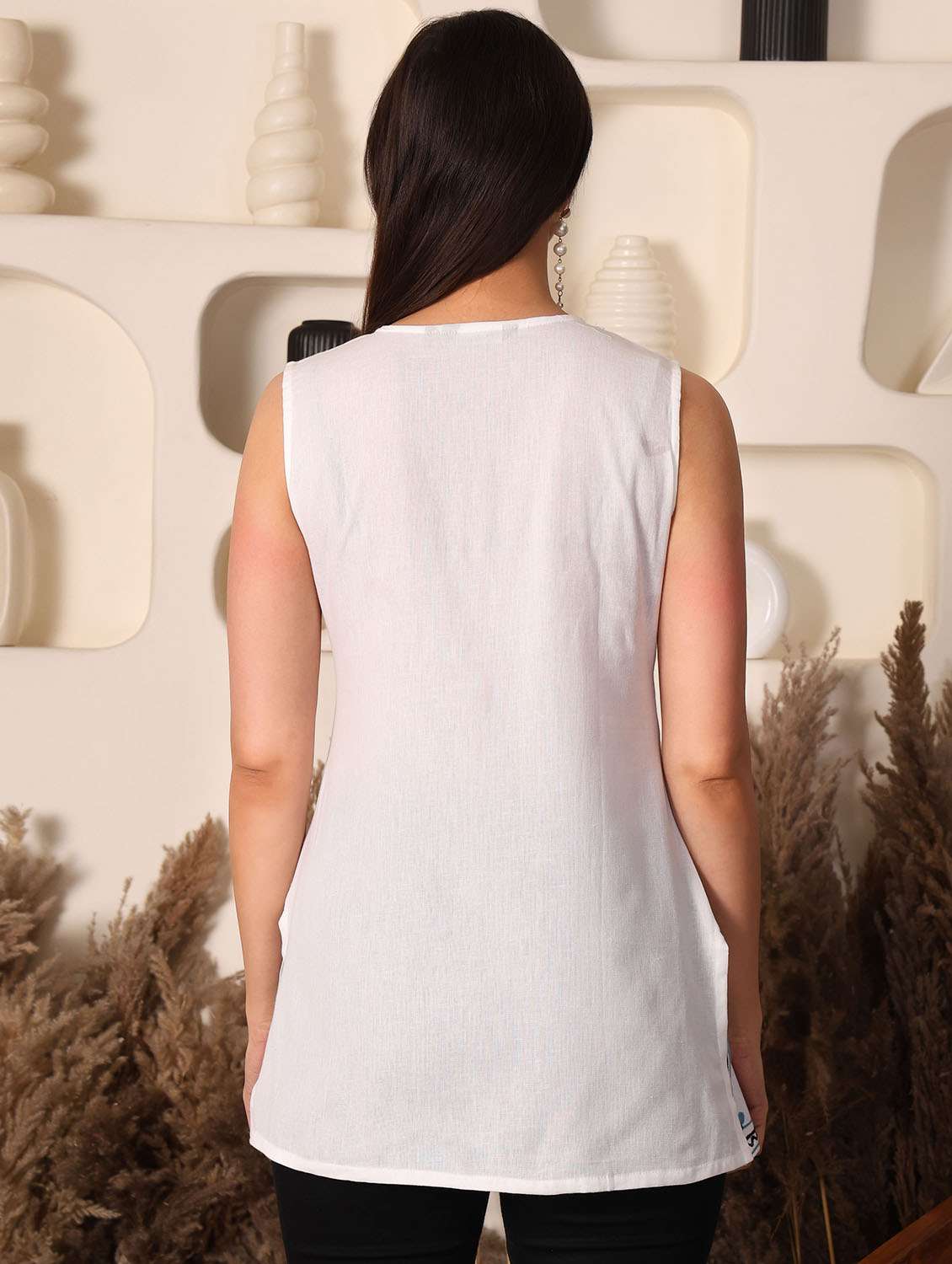 women solid with work notch neck straight kurti - 22385327 -  Standard Image - 5