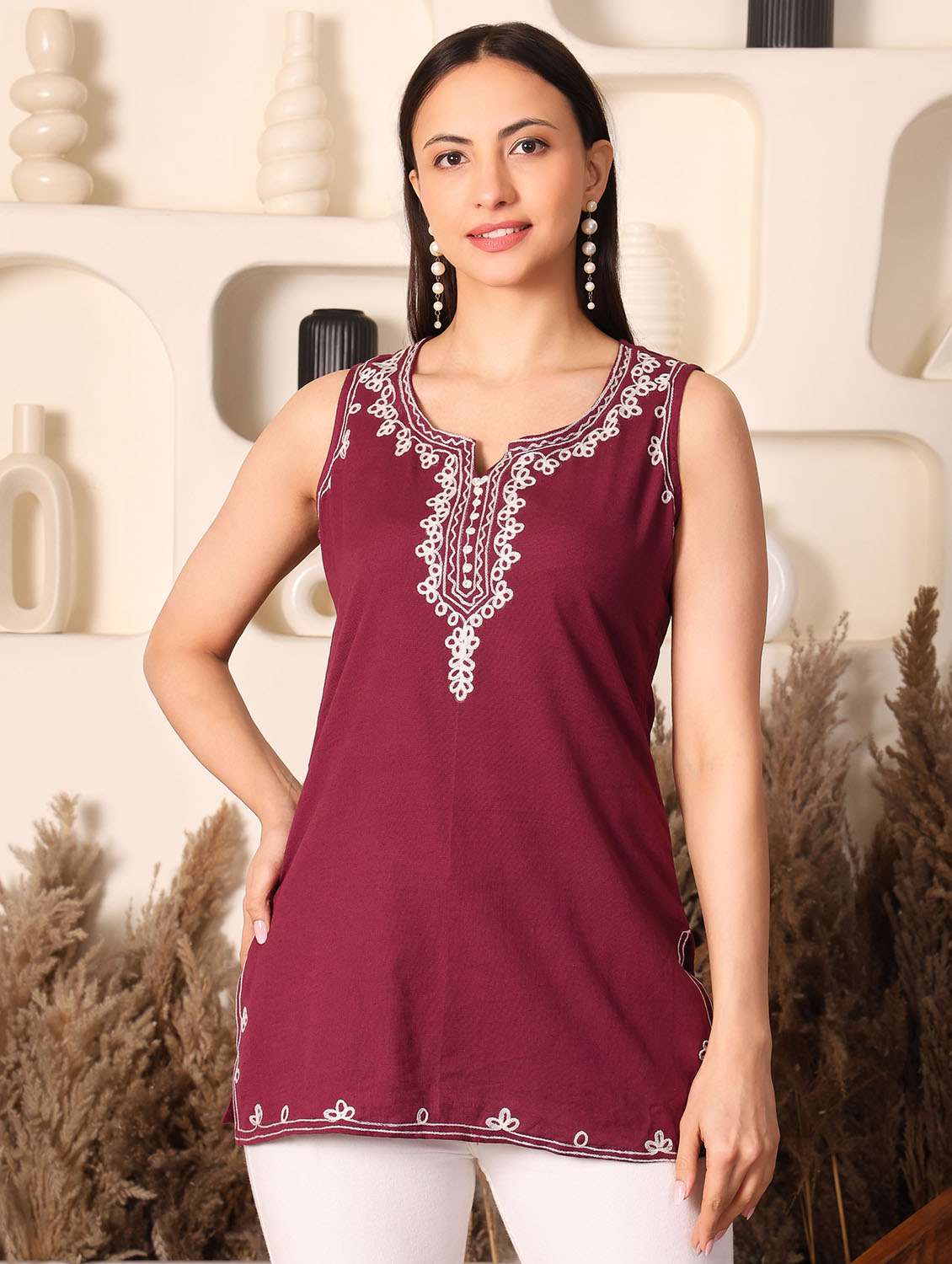 women solid with work notch neck straight kurti