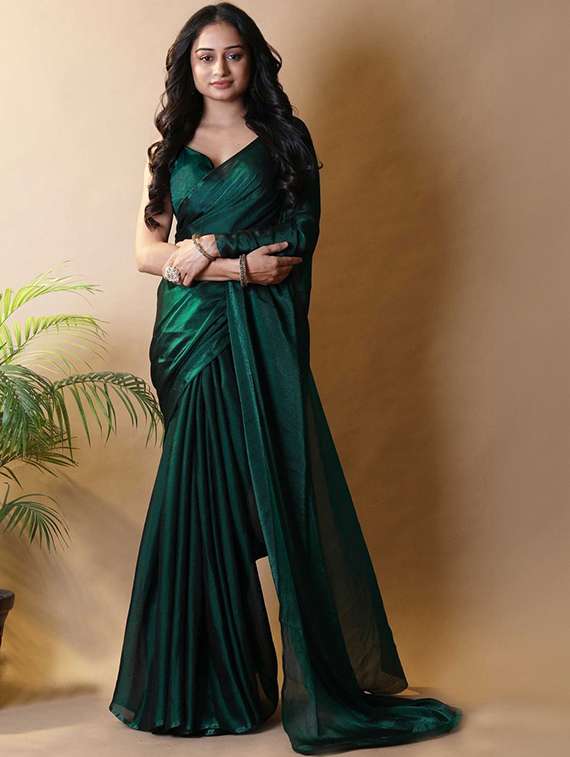 women solid plain saree with blouse
