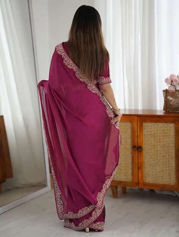 women solid with bordered saree with blouse - 22385442 -  Standard Image - 3