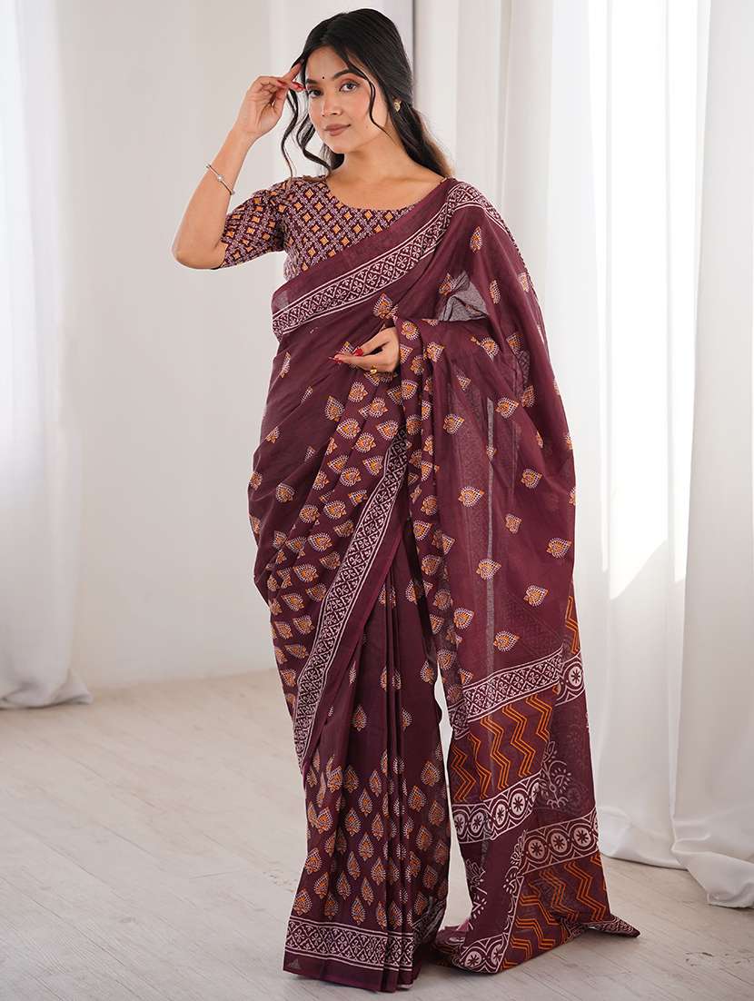 women printed casual wear saree with blouse