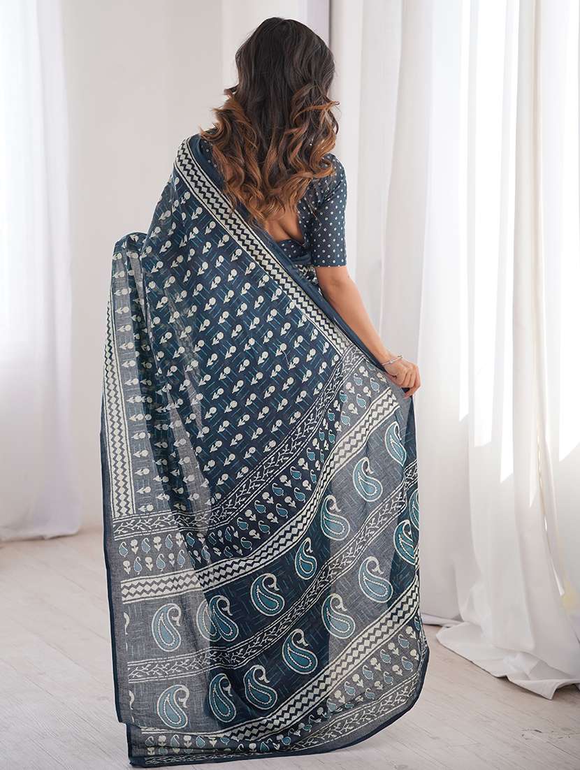 Women Printed Casual Wear Saree With Blouse - 22385450 -  Standard Image - 3