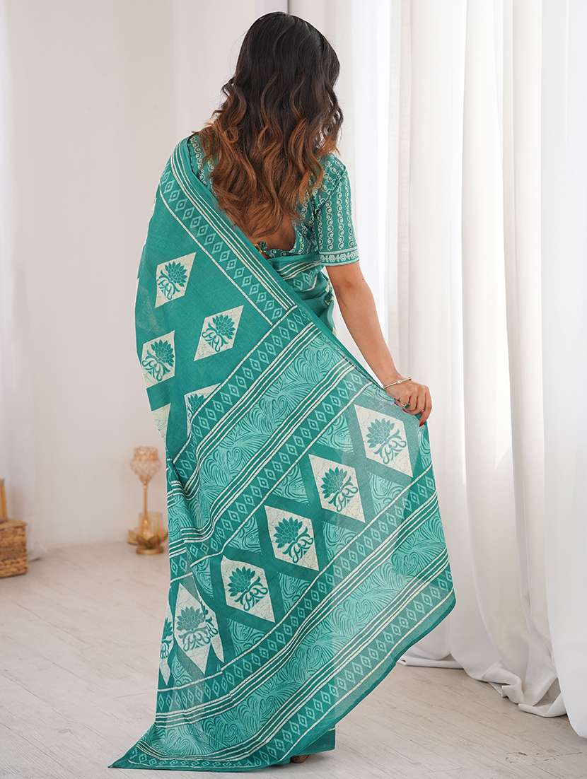 women printed casual wear saree with blouse - 22385465 -  Standard Image - 3