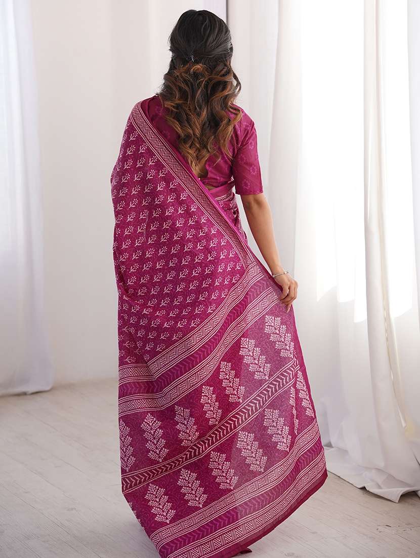 Women Printed Casual Wear Saree With Blouse - 22385469 -  Standard Image - 3