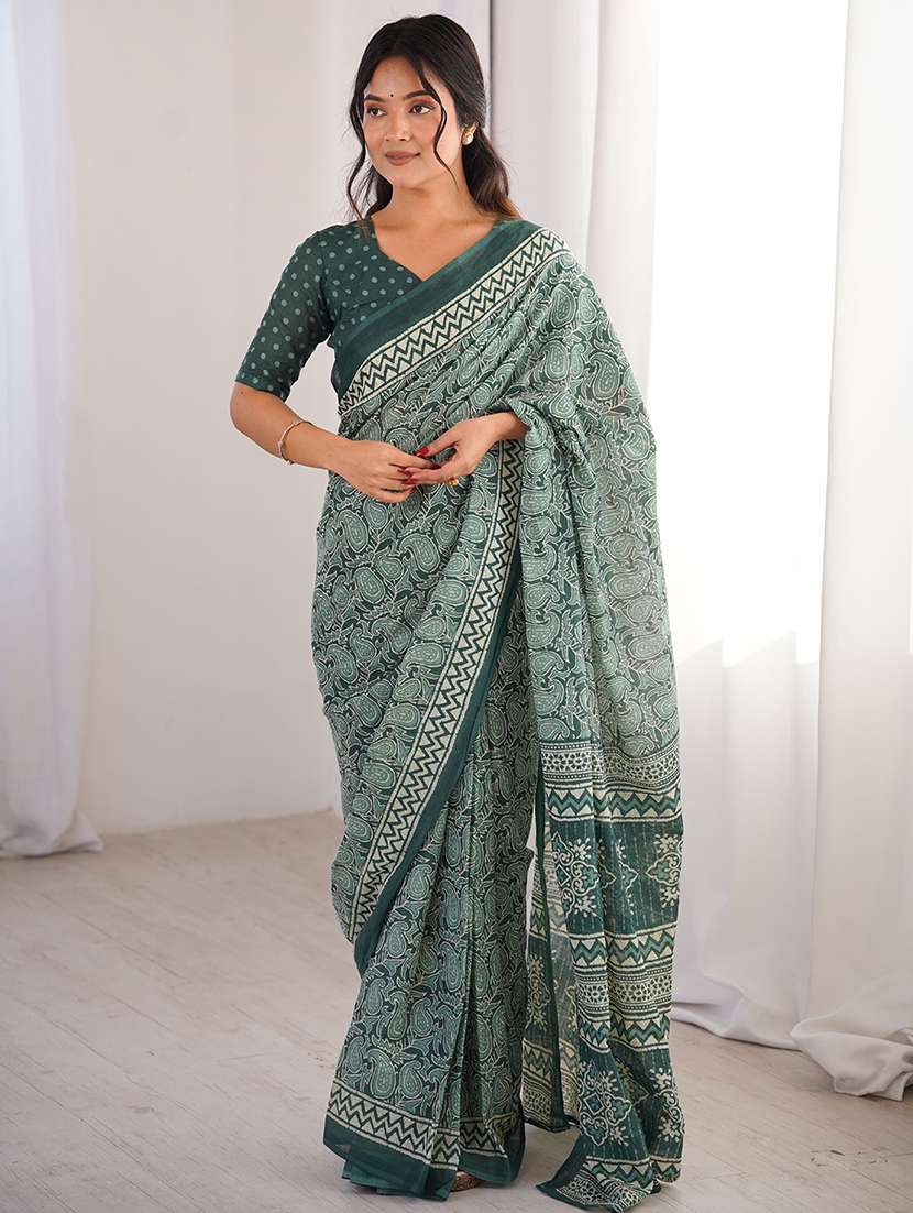 women printed casual wear saree with blouse