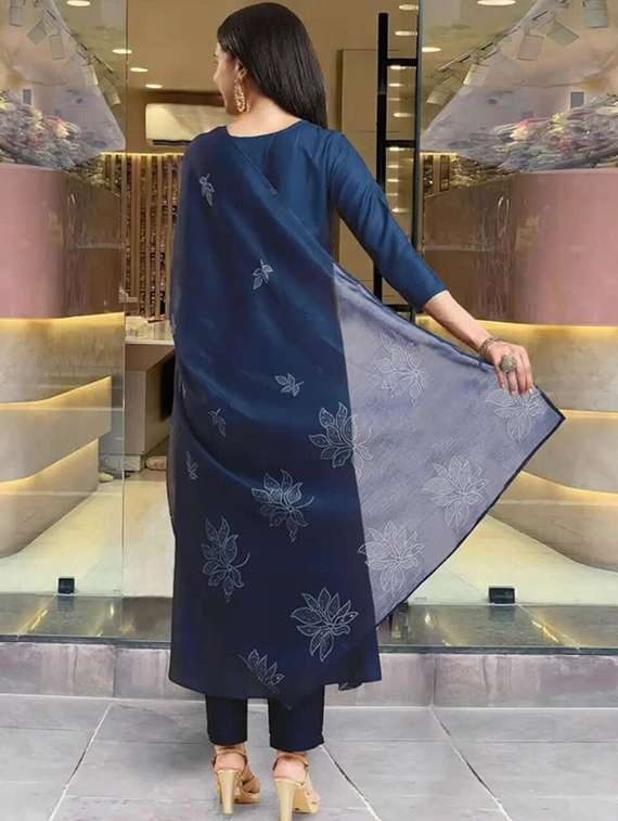 women printed three quarter sleeve kurta pant with dupatta set - 22385492 -  Standard Image - 3