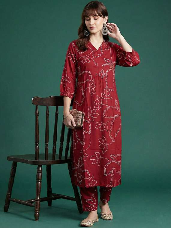 women printed three quarter sleeve kurta pant set