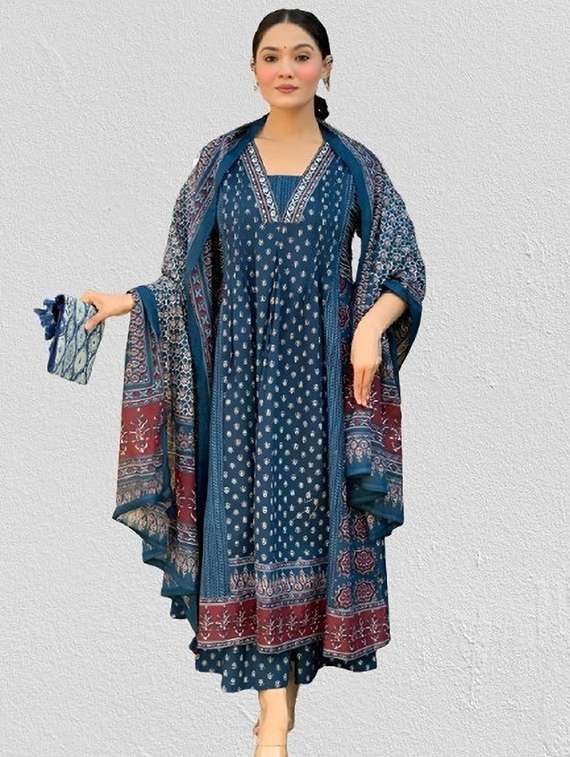 Women Printed Three Quarter Sleeve Kurta Palazzo With Dupatta Set - 22385522 -  Standard Image - 3