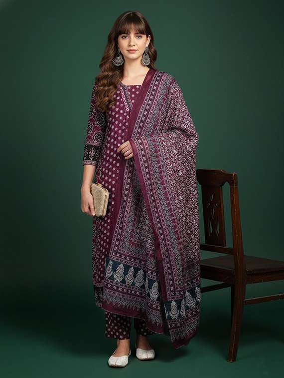women printed three quarter sleeve kurta pant with dupatta set