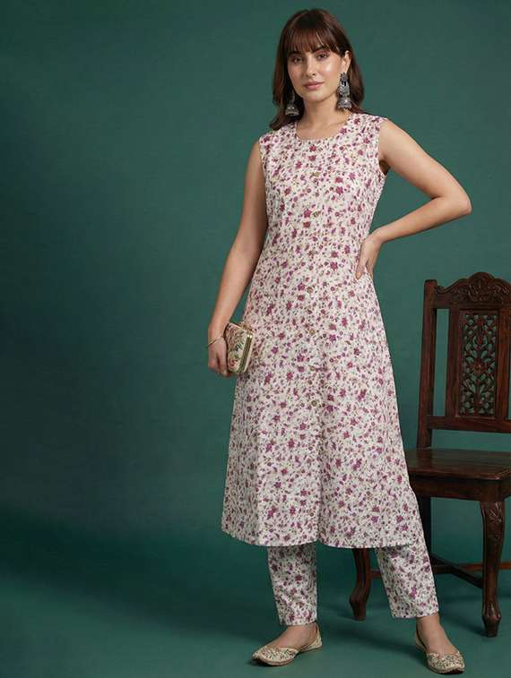 women printed sleeveless kurta pant set