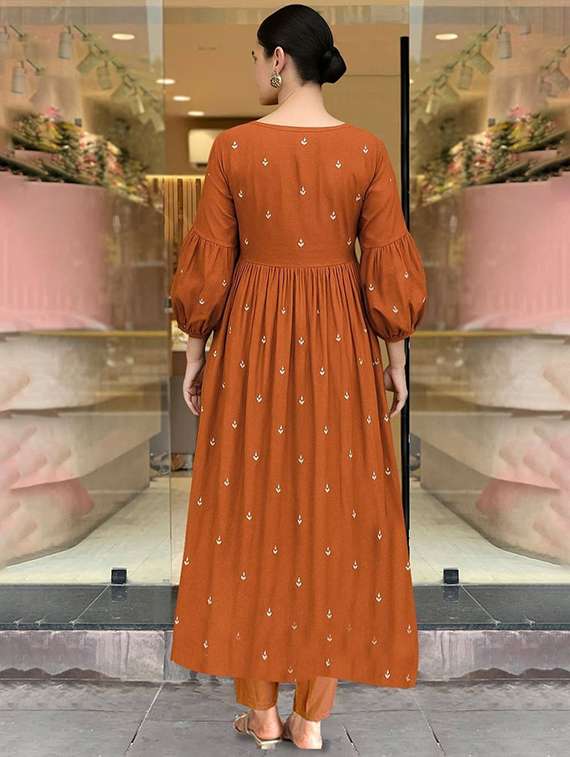 women printed three quarter sleeve kurta pant with dupatta set - 22385546 -  Standard Image - 3
