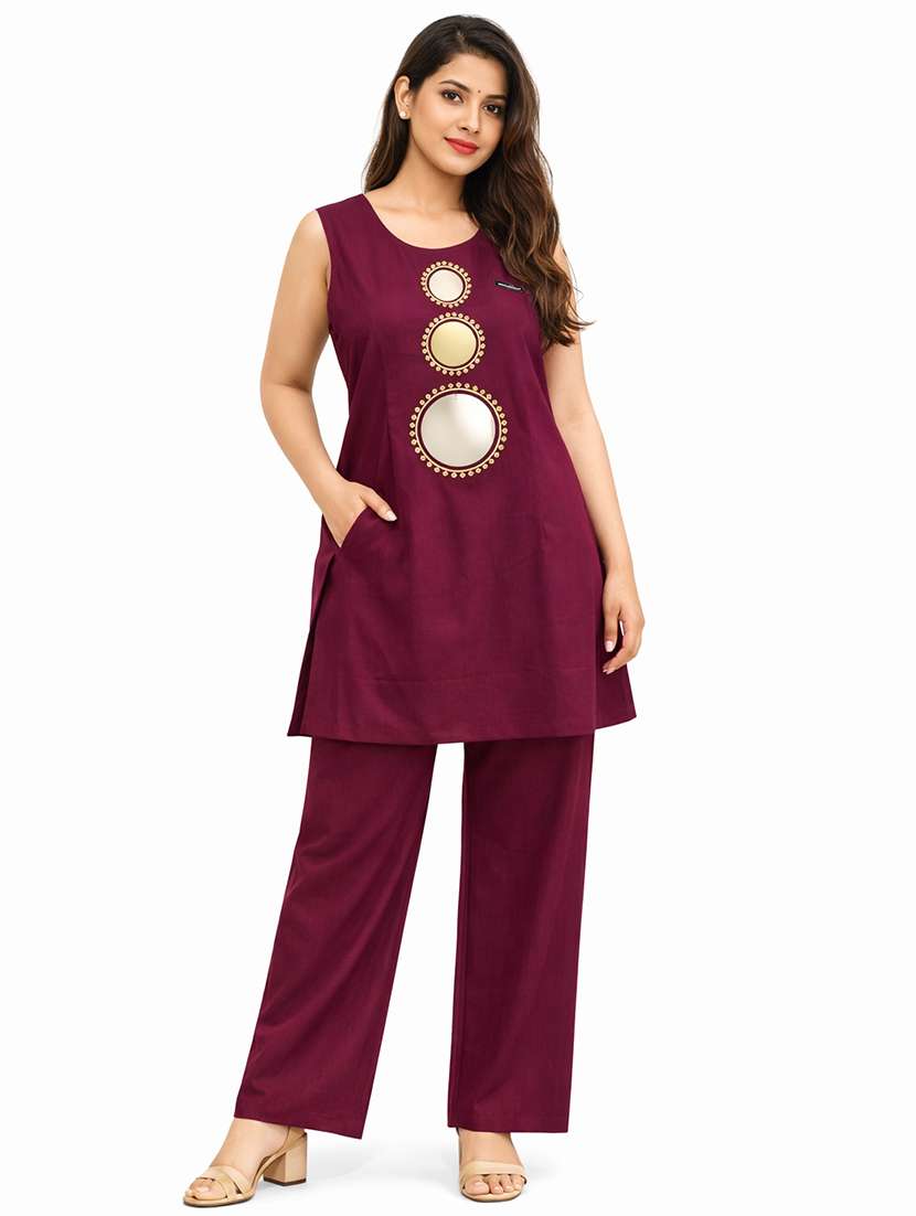 women solid with work sleeveless ethnic co-ord set
