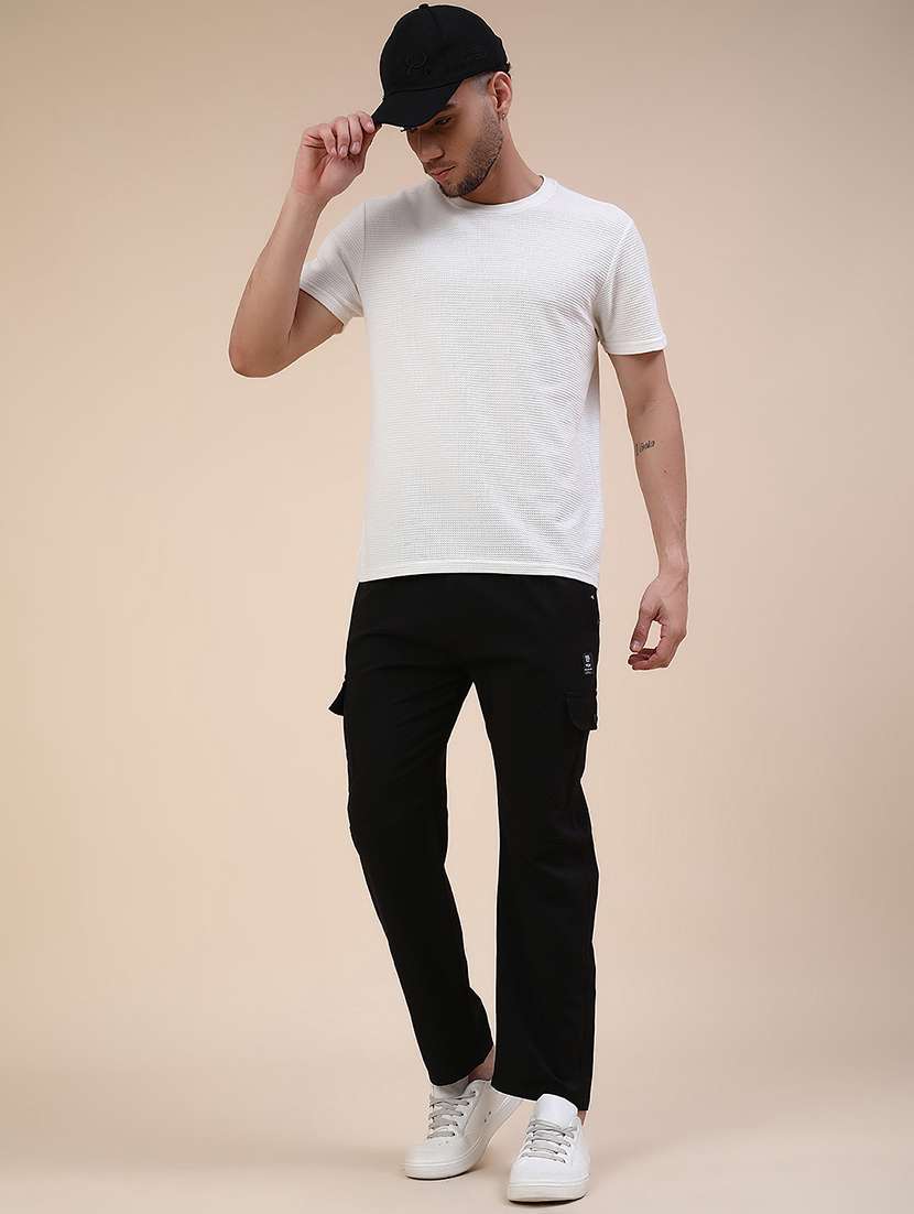 men solid mid rise regular fit cargo  - 22386438 -  Standard Image - 5
