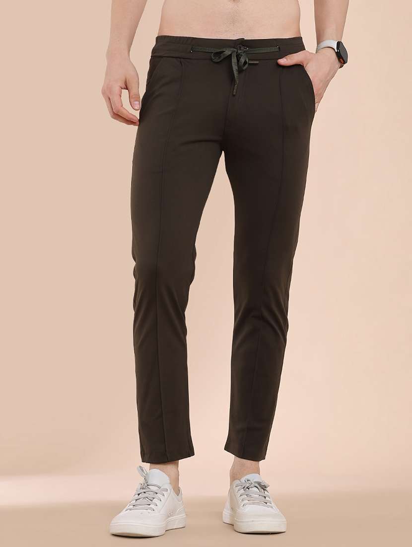 men solid mid rise slim fit track pant