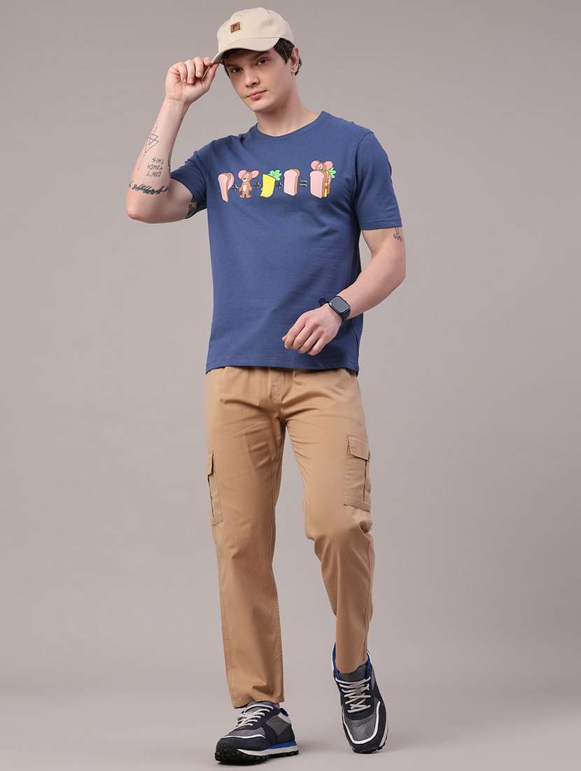 men solid mid rise regular fit cargo  - 22386475 -  Standard Image - 5