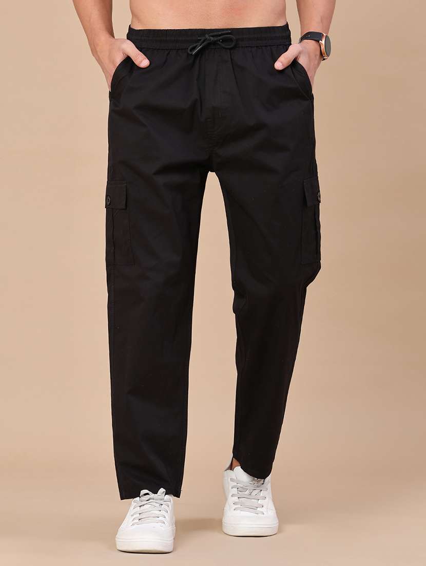 men solid mid rise regular fit cargo 