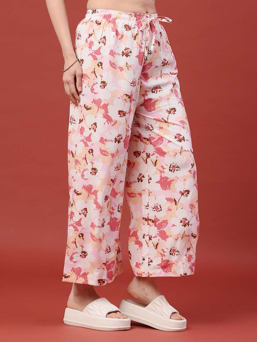 women printed mid rise wide leg trouser - 22386535 -  Standard Image - 3