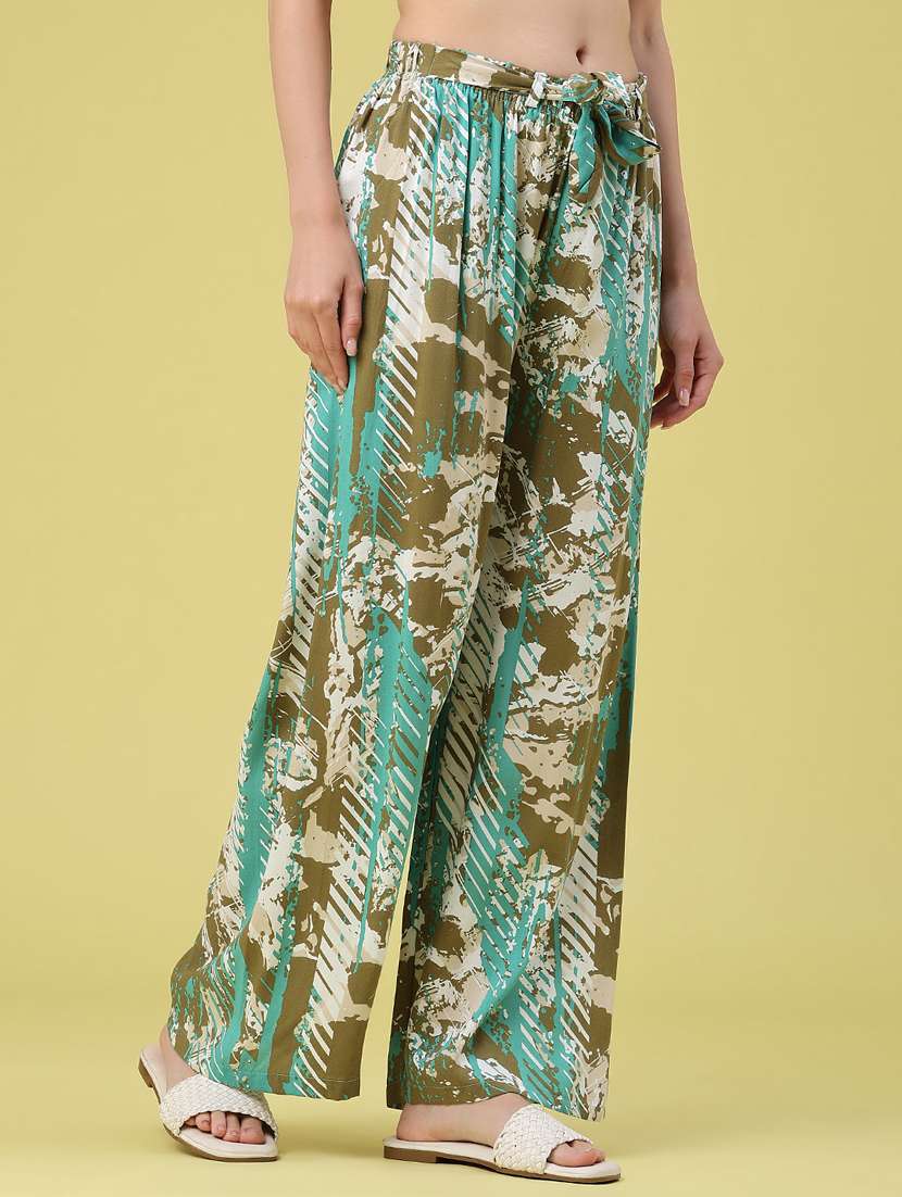 women printed mid rise wide leg trouser - 22386558 -  Standard Image - 3