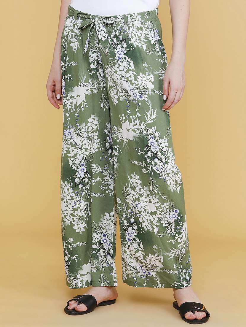 women printed mid rise wide leg trouser
