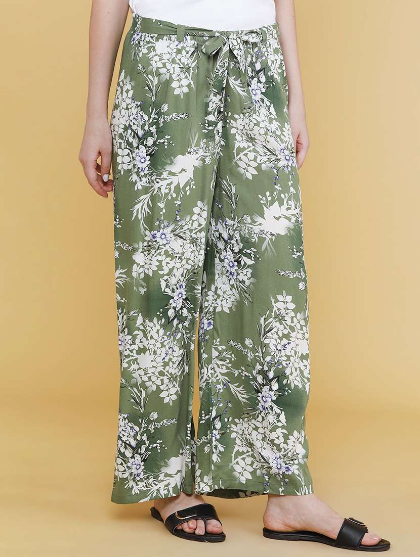 women printed mid rise wide leg trouser - 22386563 -  Standard Image - 3