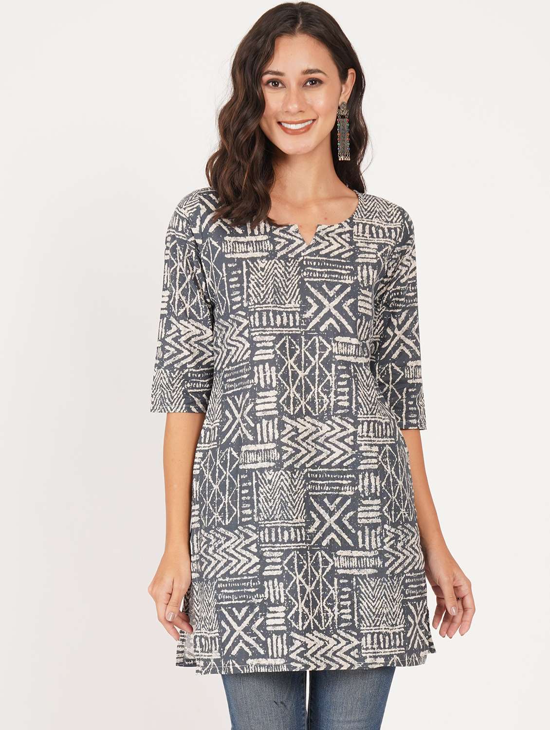 women printed three quarter sleeve straight kurti