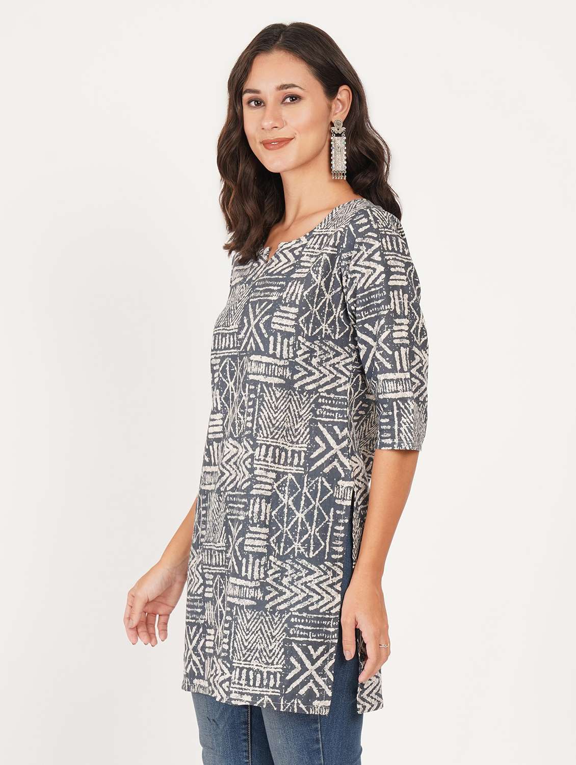 women printed three quarter sleeve straight kurti - 22386953 -  Standard Image - 3