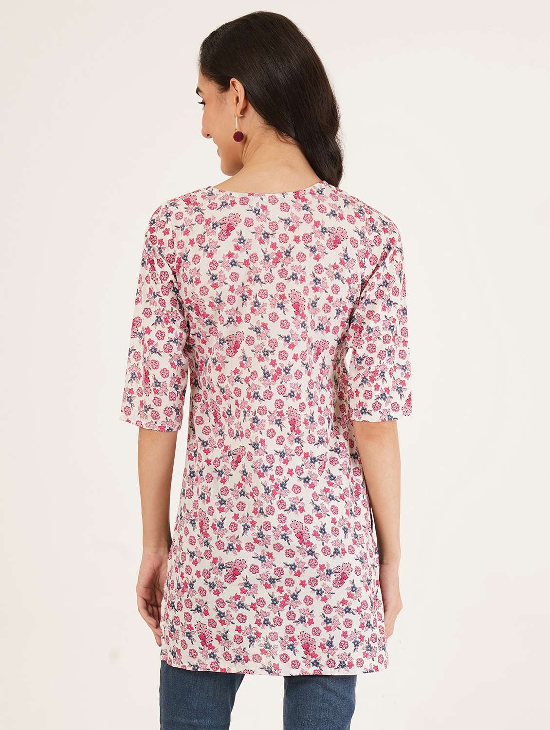 women printed three quarter sleeve straight kurti - 22386999 -  Standard Image - 3