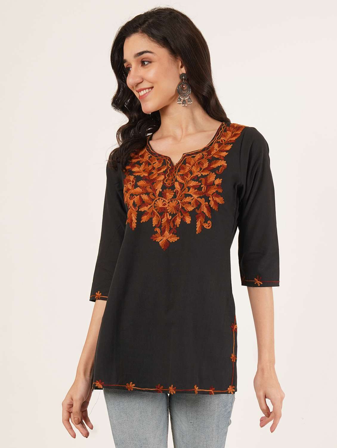 women solid with work notch neck straight kurti