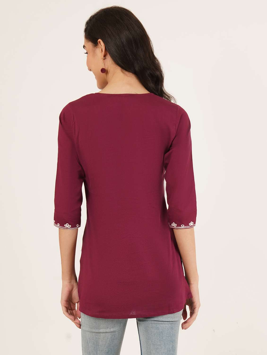 women solid with work notch neck straight kurti - 22387083 -  Standard Image - 3