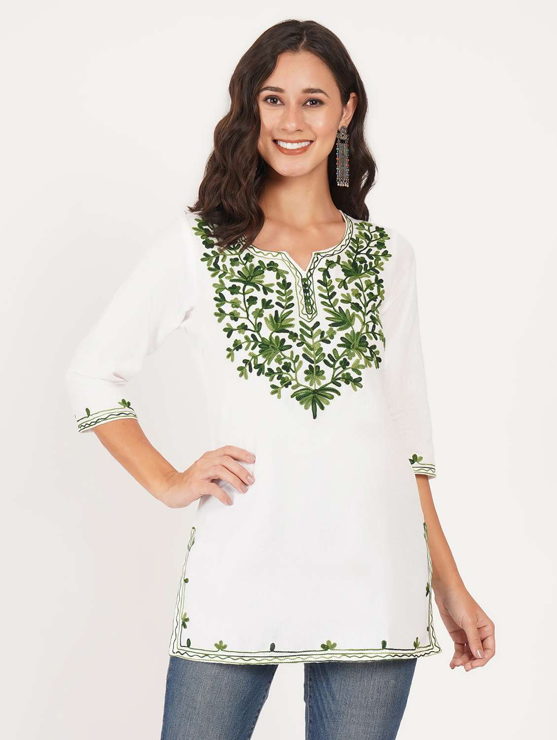 women solid with work notch neck straight kurti