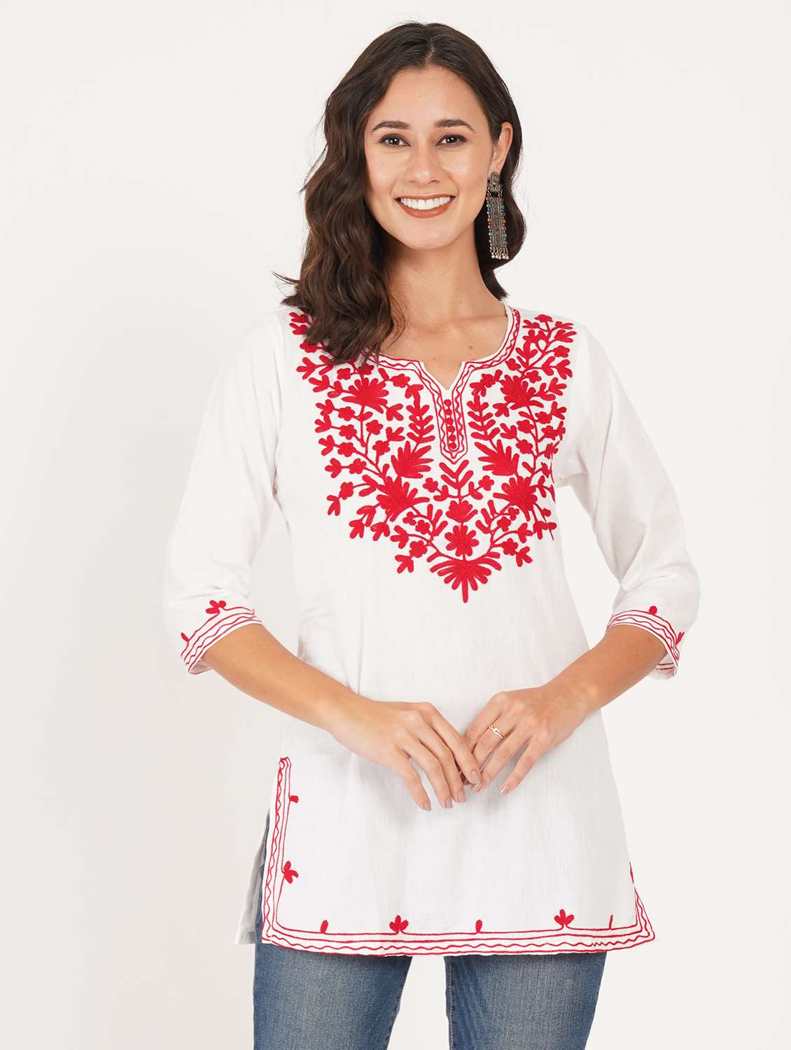 women solid with work notch neck straight kurti