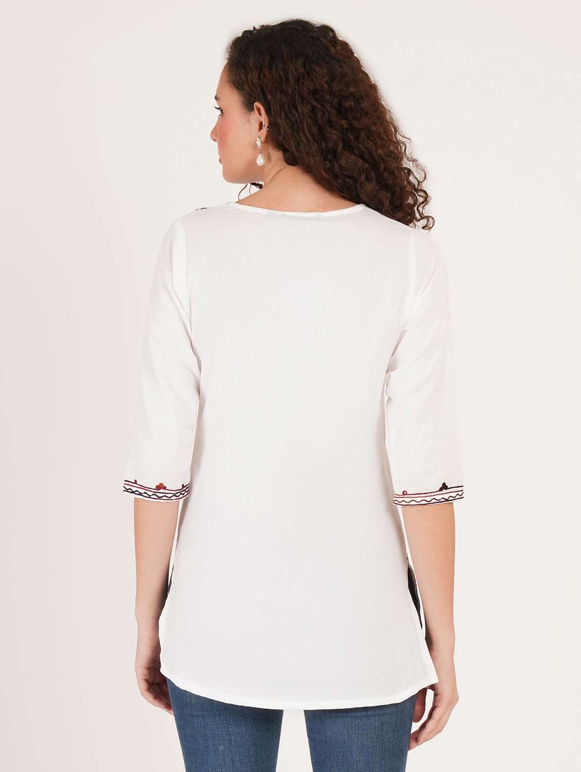 women solid with work notch neck straight kurti - 22387091 -  Standard Image - 3