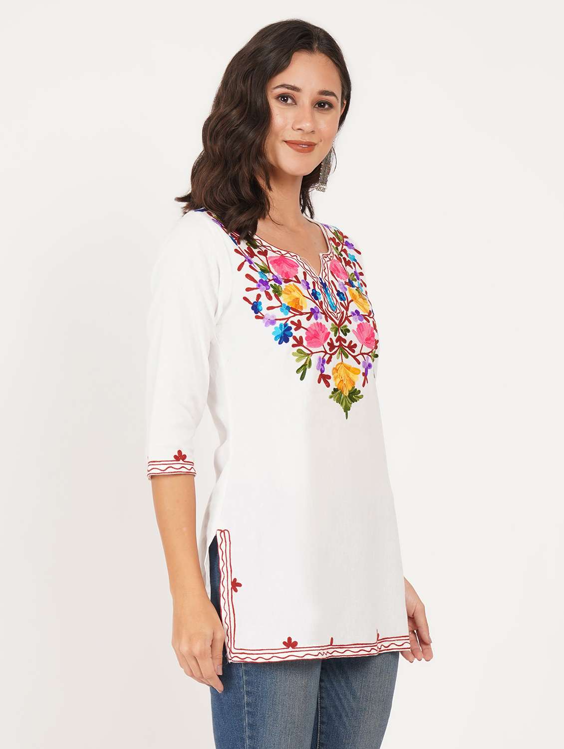 women solid with work notch neck straight kurti - 22387097 -  Standard Image - 3