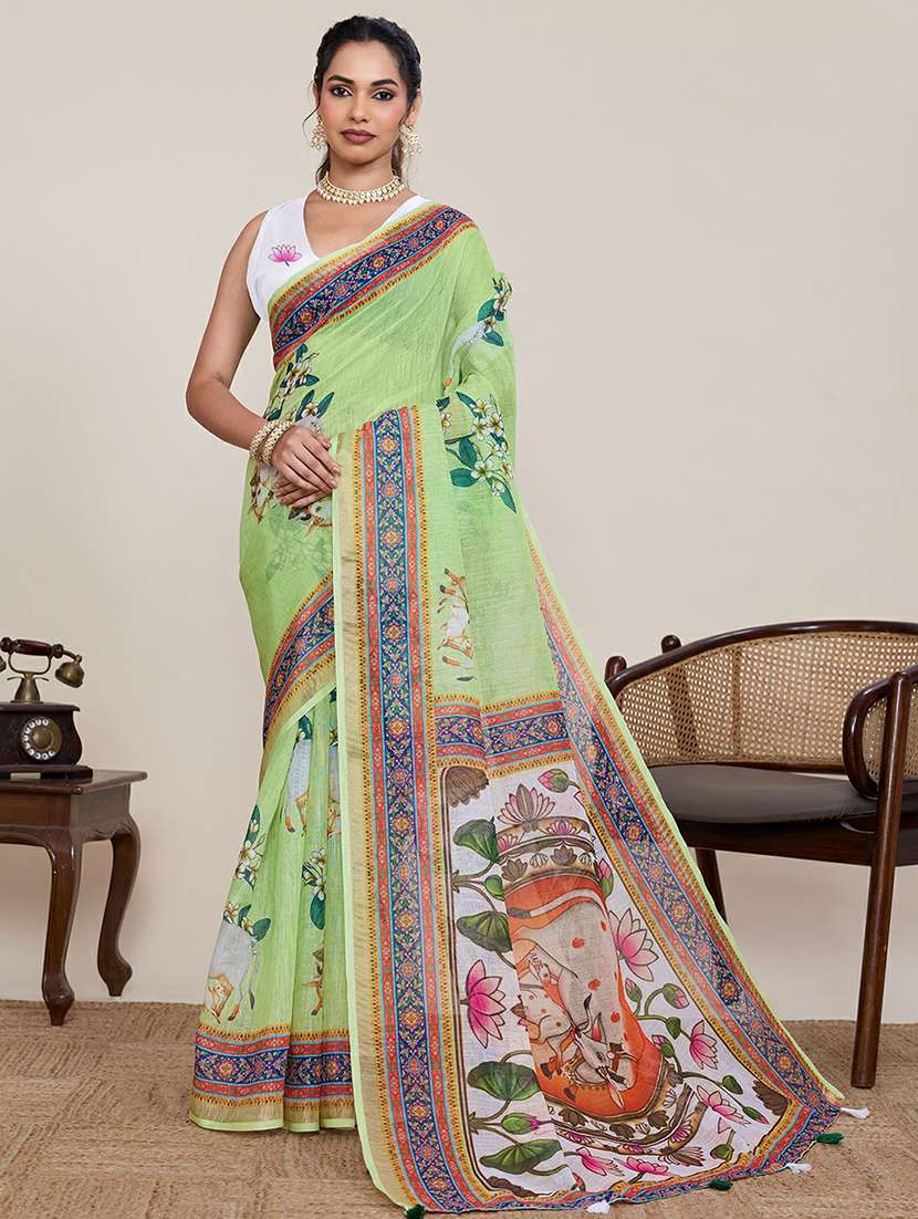 women printed casual wear saree with blouse