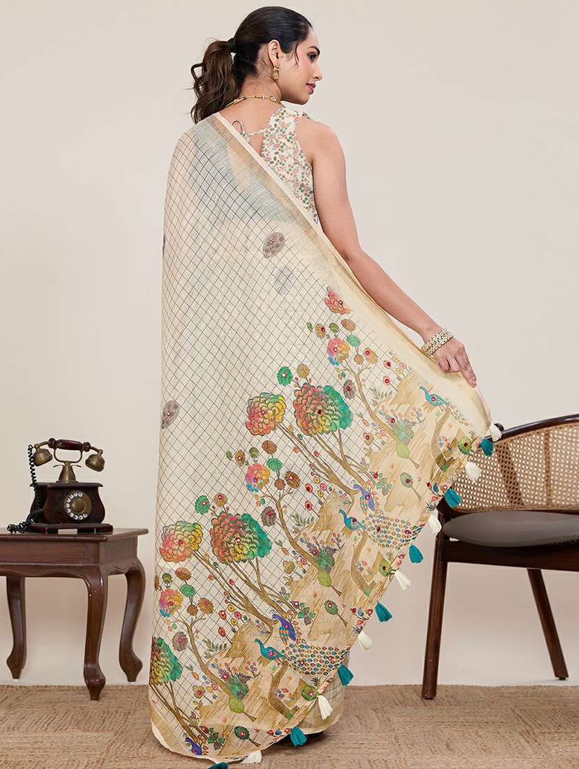women printed casual wear saree with blouse - 22387171 -  Standard Image - 5