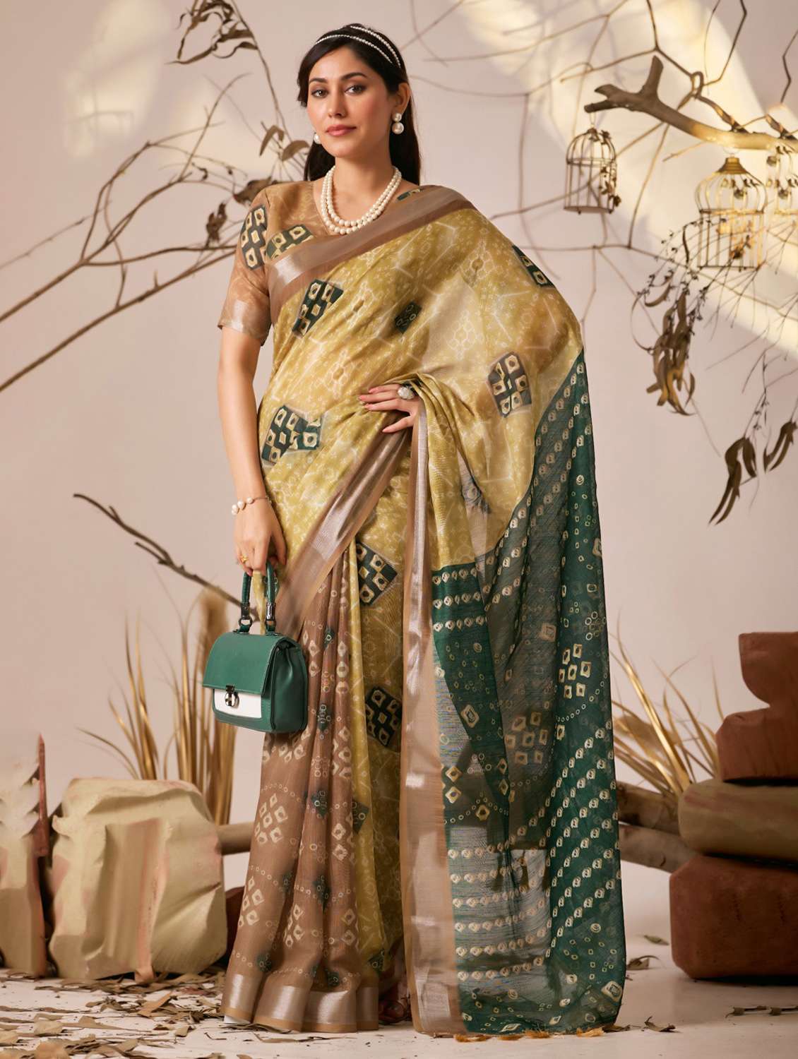 women printed casual wear saree with blouse