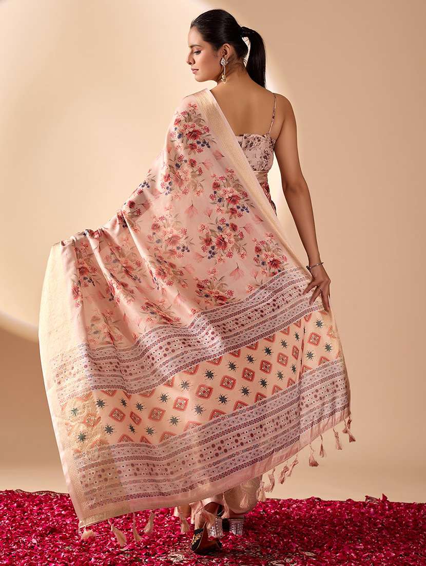 women printed casual wear saree with blouse - 22388845 -  Standard Image - 3