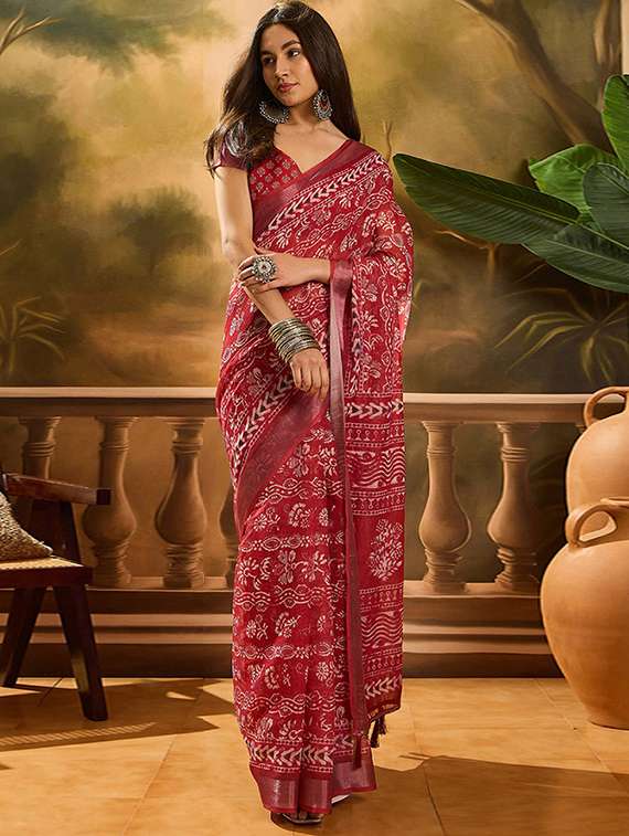 women printed casual wear saree with blouse