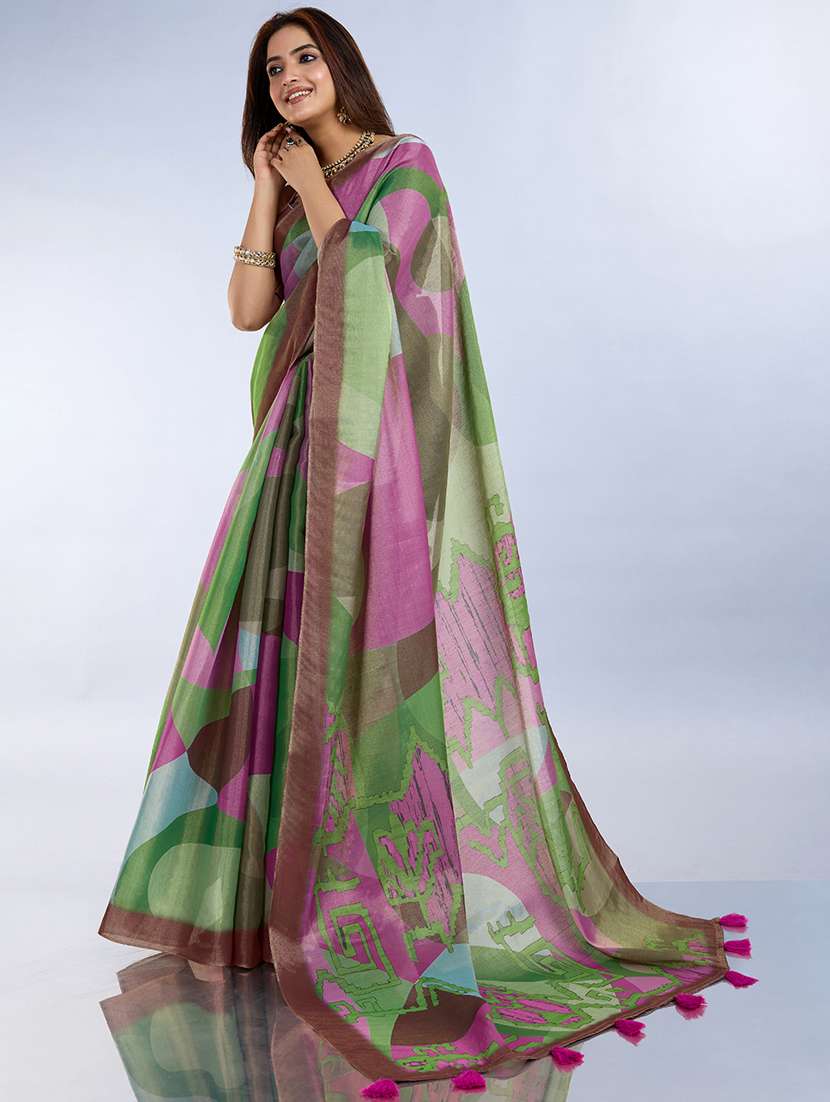 women printed casual wear saree with blouse