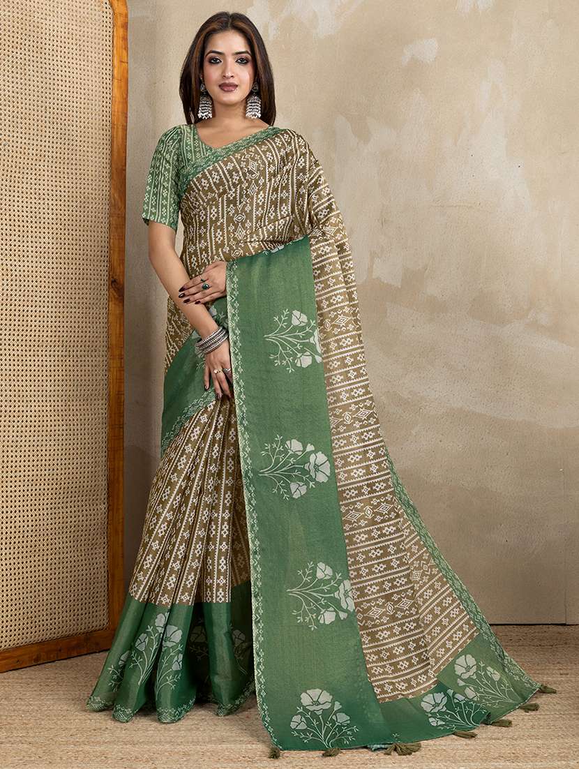 women printed casual wear saree with blouse