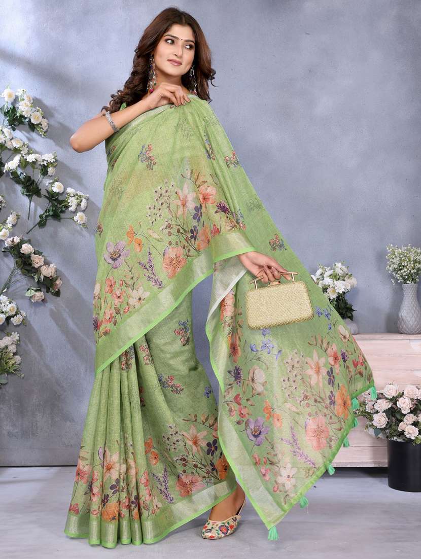 women printed casual wear saree with blouse