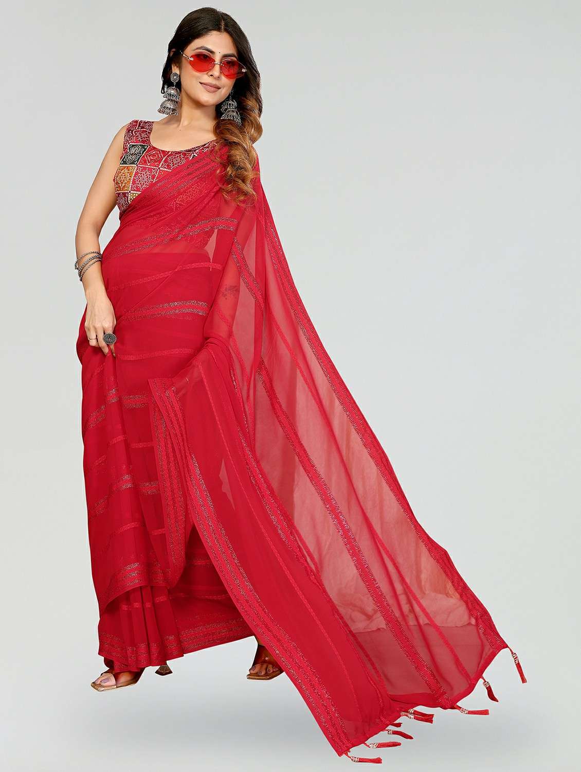women self design plain saree with blouse - 22389530 -  Standard Image - 3